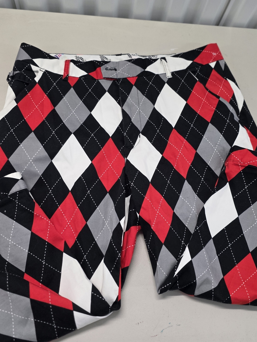Royal & Awesome Pants Mens 38x21.5 Red Gray Argyl Knickers Golf Diamonds In The